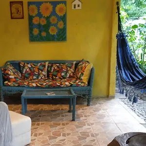 https://hostel-proximo-a-praia.hotelsportoseguro.com
